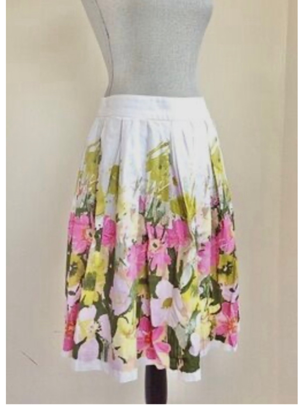 Trina Turk Floral Midi Skirt Size 8 White Pink Green